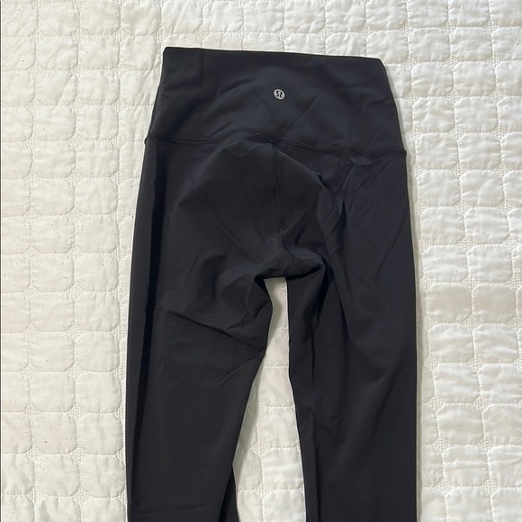 Lululemon Black Align Leggings size 4 25” - Picture 4 of 6